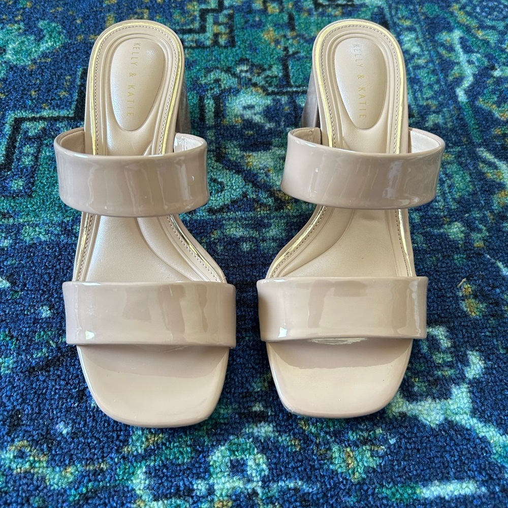 Kelly & Katie Beige Patent Heels